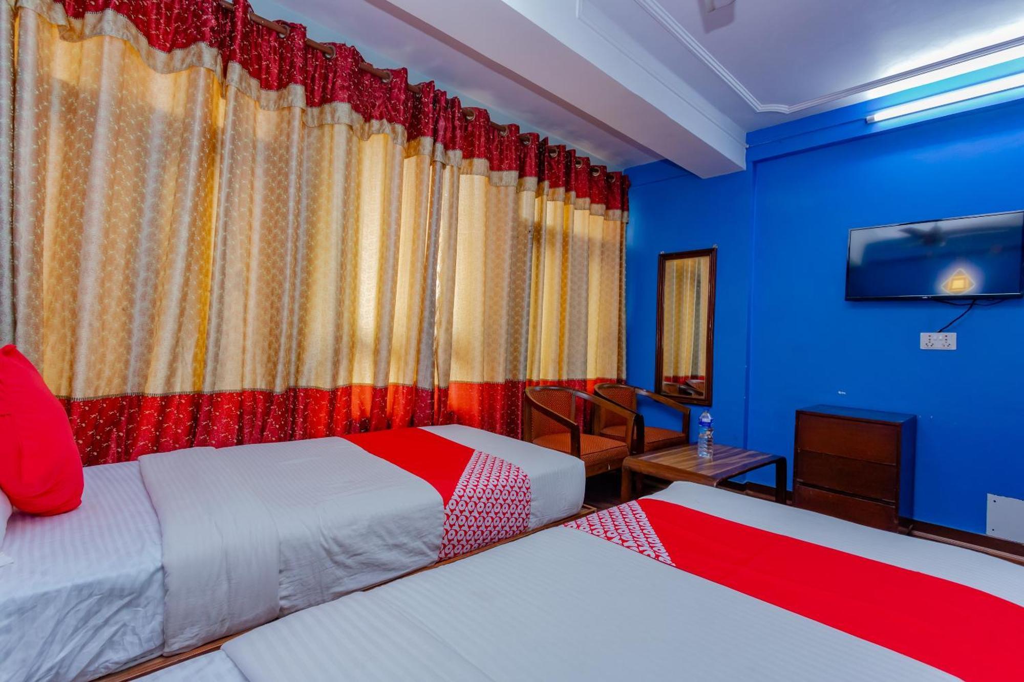Oyo 795 Hotel Holiday Inn Katmandu Eksteriør bilde