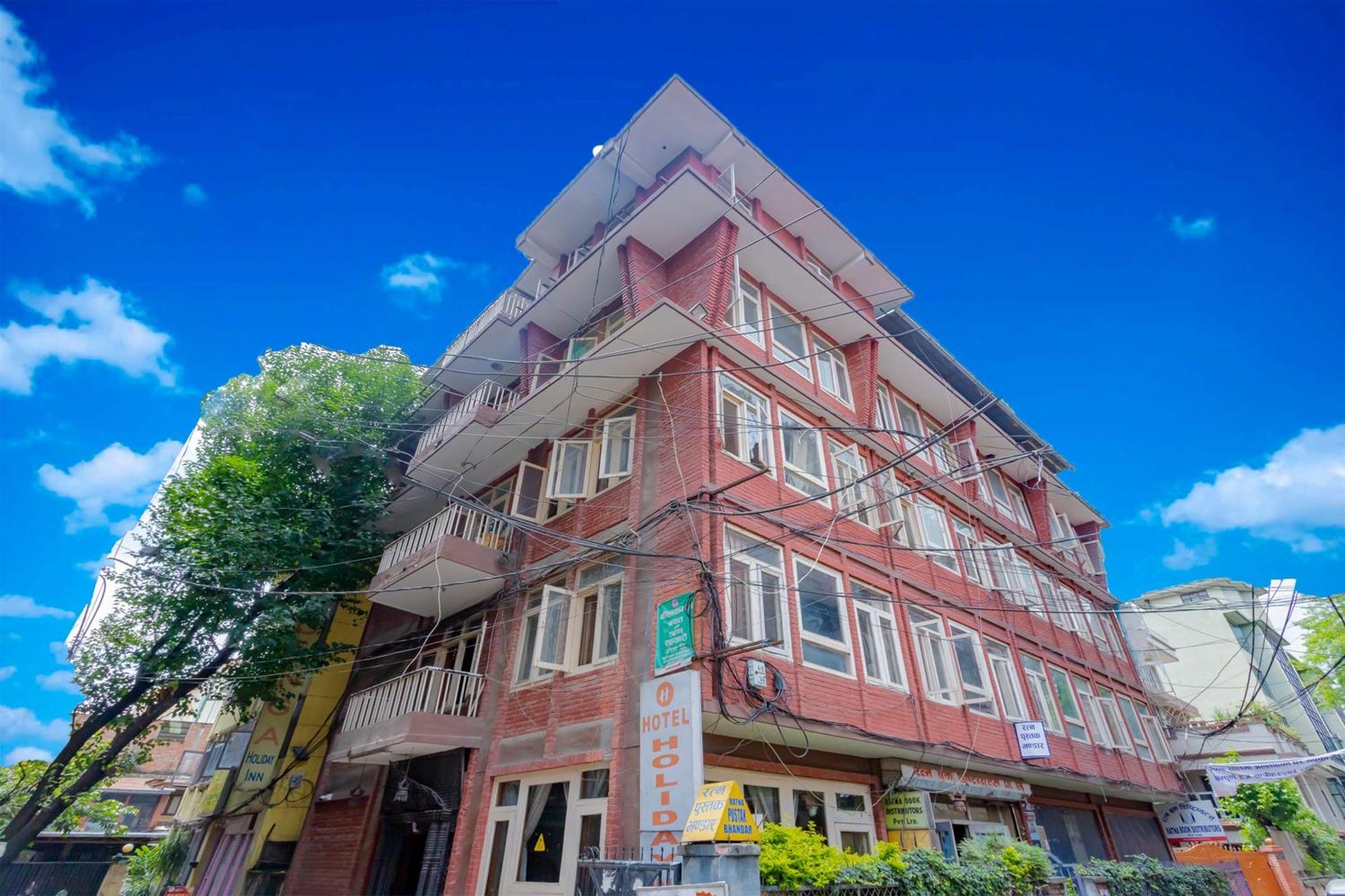 Oyo 795 Hotel Holiday Inn Katmandu Eksteriør bilde